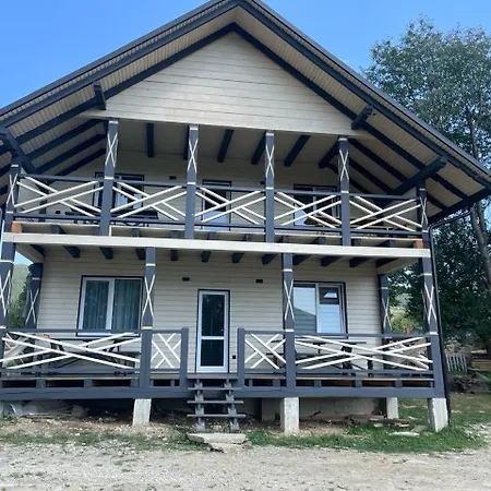 Black & White House Mykulychyn