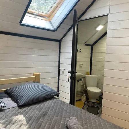 Black & White House * Mykulychyn